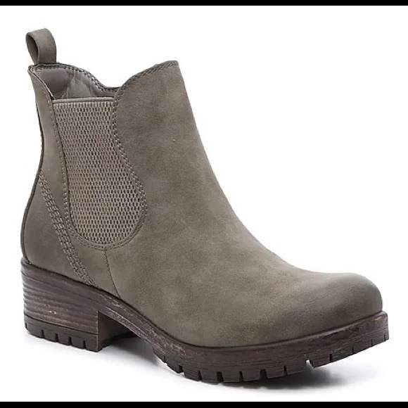 Crown Vintage Taupe Gray Tipryn Chelsea Chunky Boot Size 9